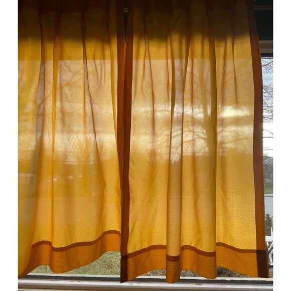 Vintage 60s curtain, pleated sheer panel, golden yellow, PAIR OR SINGLE PANEL - Picture 2 of 10
